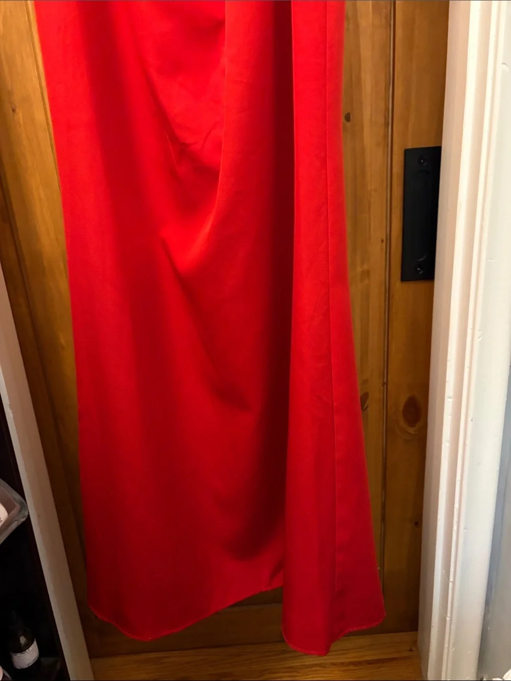 Mac Douggal Off The Shoulder Ruffle Detail Column Gown-Red Size 16 Style 49643 - Picture 3 of 7
